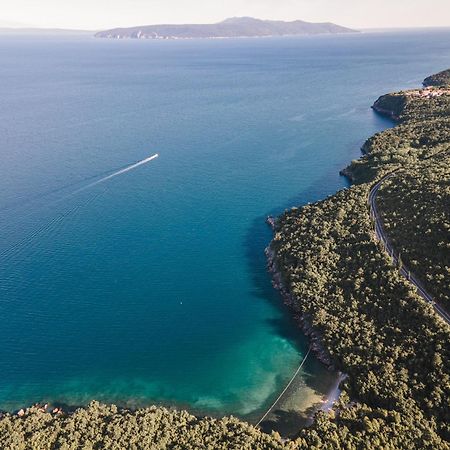 Villa Sabine Apartment Losinj Medveja Kültér fotó