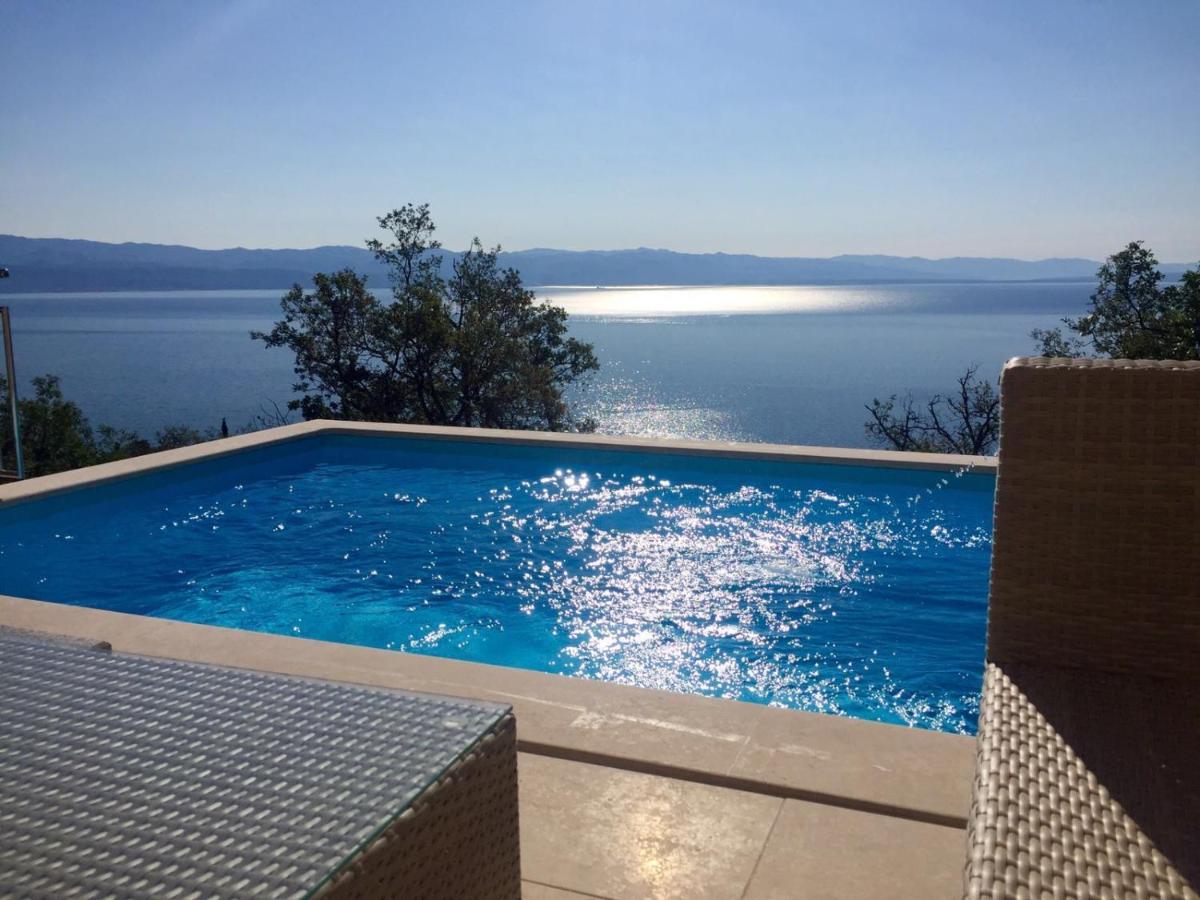 Villa Sabine Apartment Losinj Medveja Kültér fotó