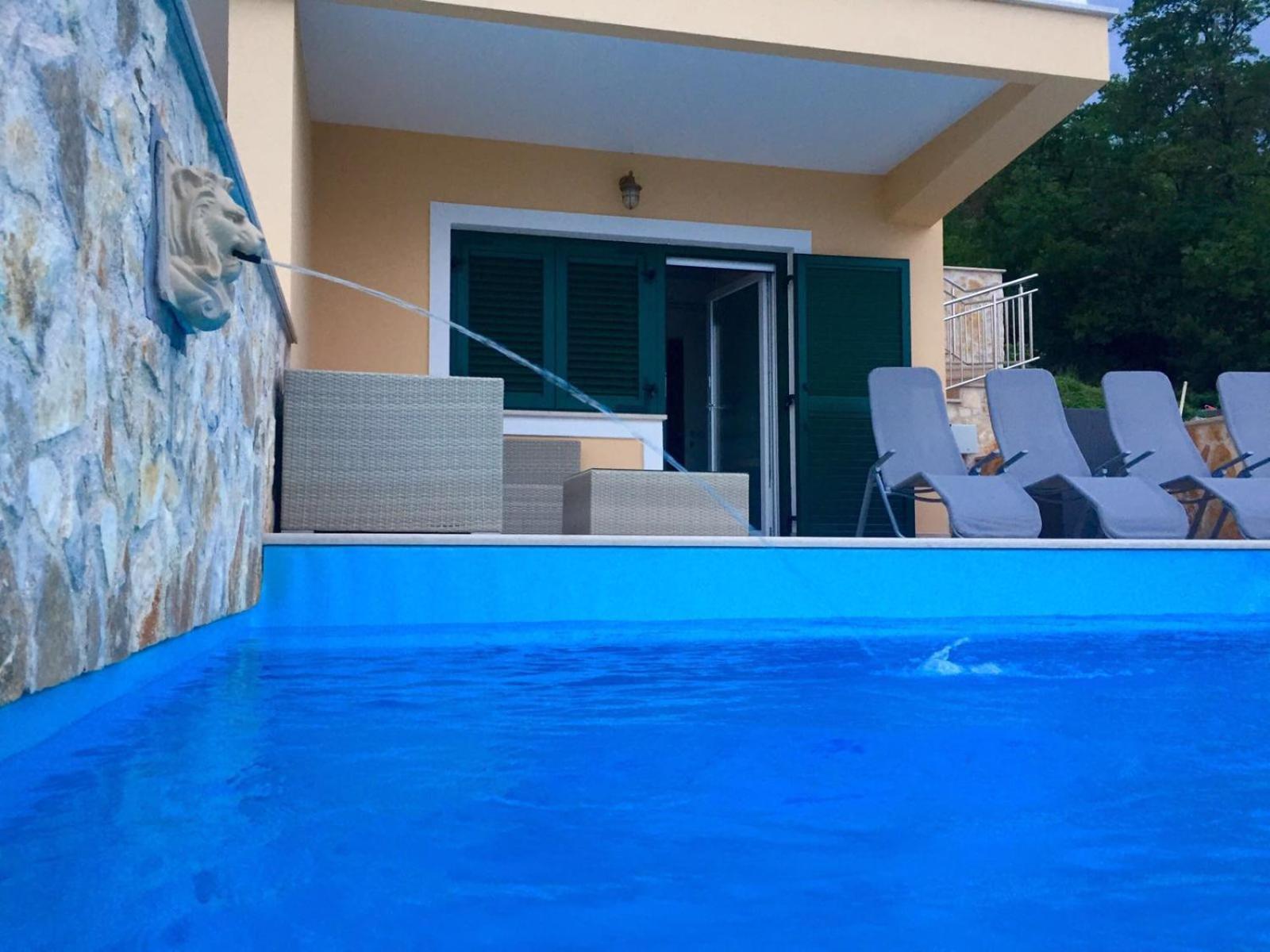 Villa Sabine Apartment Losinj Medveja Kültér fotó
